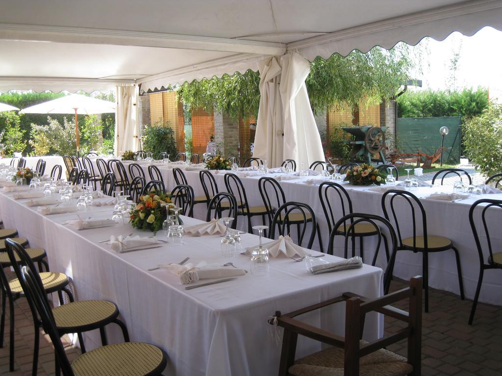 Agriturismo Ferretti Villa Massa Lombarda ภายนอก รูปภาพ